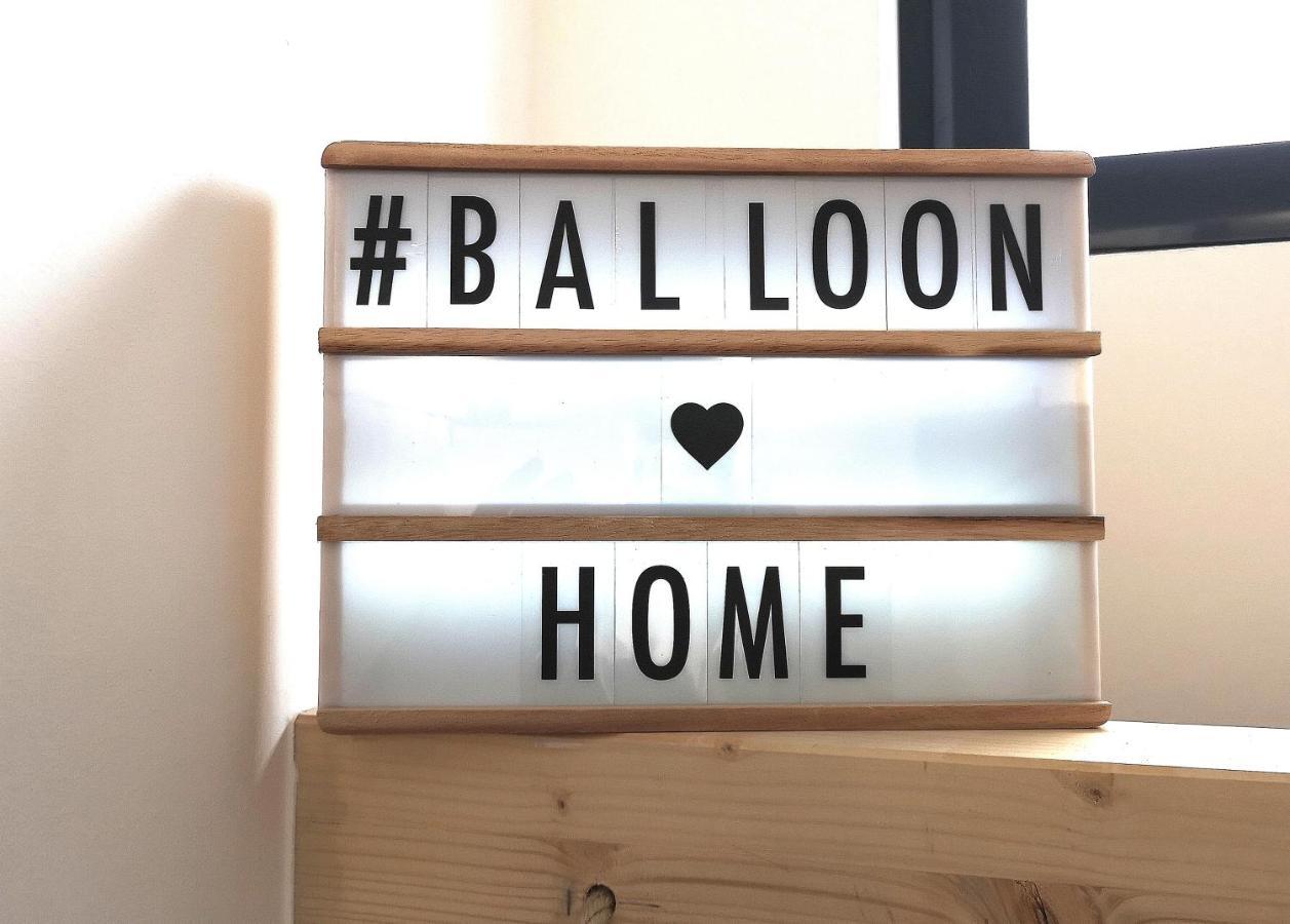 Balloon Design Studio Apartment Molfetta Eksteriør billede